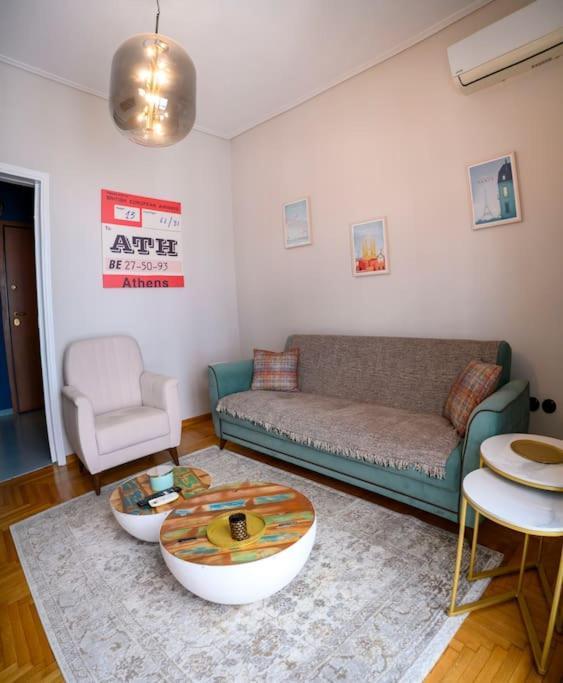 Bluexenia 1 Bedroom Retro Luxury Atene Esterno foto