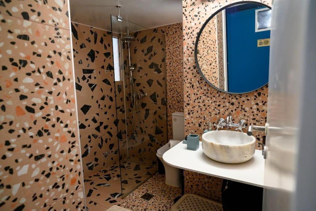 Bluexenia 1 Bedroom Retro Luxury Atene Esterno foto